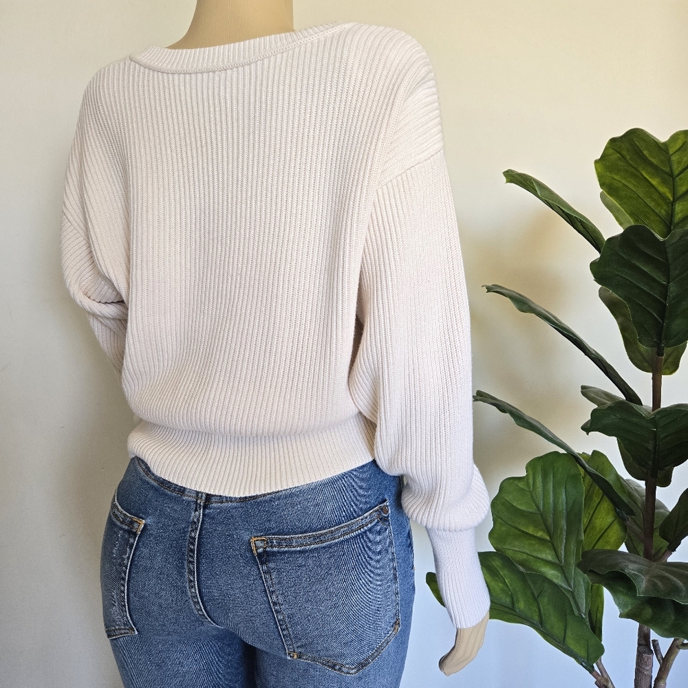 Free People Soft Cream V-Neck Sweater Size L Women's - Picture 4 of 11